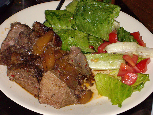 Fruit Stewed Beef  and Salad