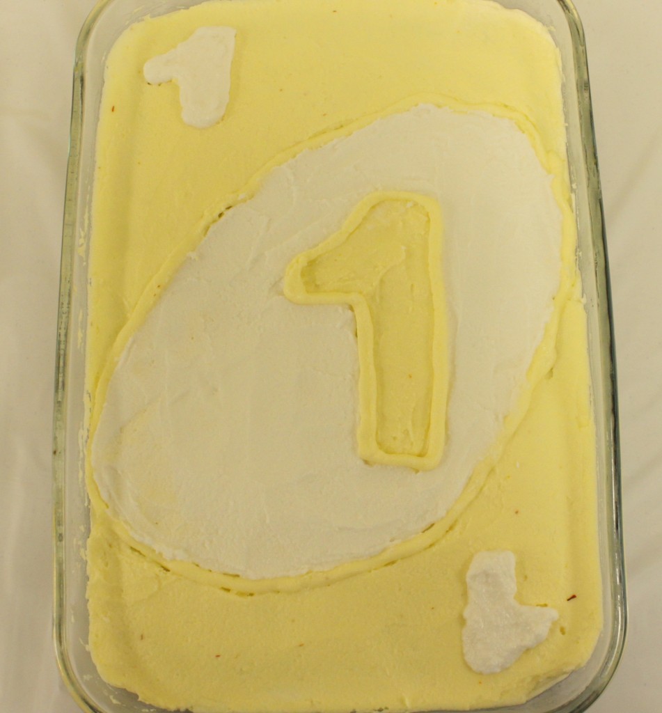 UNO birthday cake